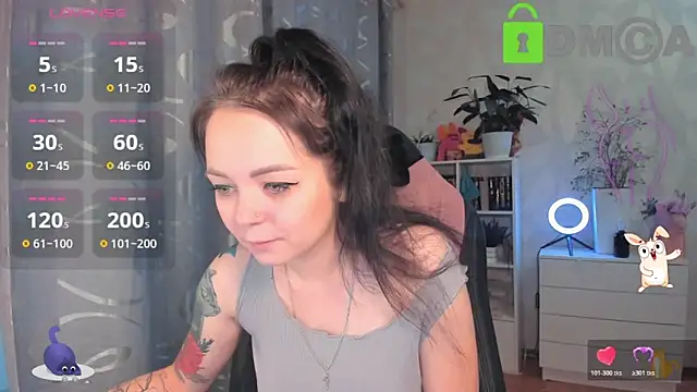 Snapshot of AnnyHoney_ chatting on October 2025 09:10:02 AM AnnyHoney online show from October 2025 09:10:02 AM