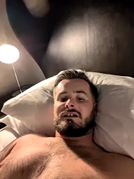 Brightspark22 online show from April 2026 08:01:02 PM