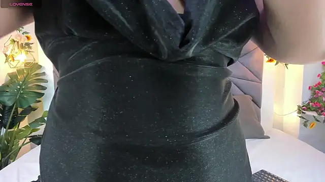 KiarhaTrixie online show from November 2025 03:10:02 AM