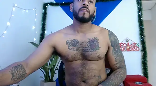 Snapshot of Damian64420 chatting on December 2024 06:22:02 PM Damian64420 online show from December 2024 06:22:02 PM