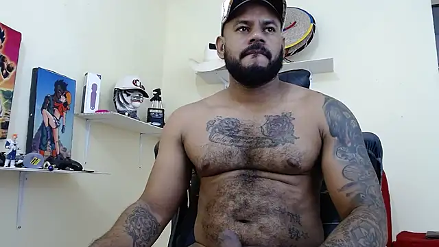 Snapshot of Damian64420 chatting on November 2025 03:12:02 AM Damian64420 online show from November 2025 03:12:02 AM