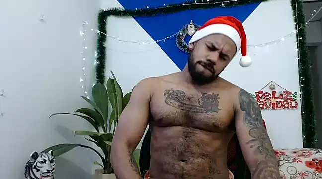 Snapshot of Damian64420 chatting on December 2024 10:31:01 PM Damian64420 online show from December 2024 10:31:01 PM