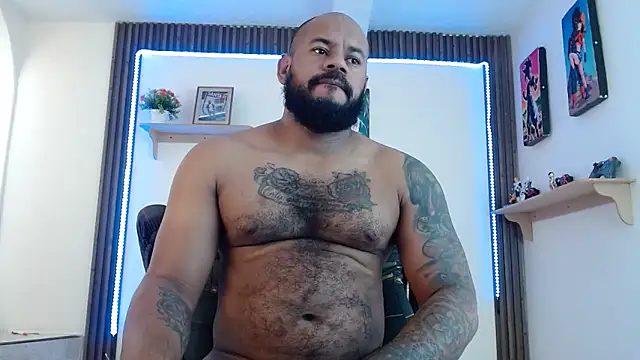 Damian64420 online show from May 2026 05:00:01 PM