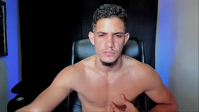 jhonnysnow17 online show from March 2026 08:35:01 PM