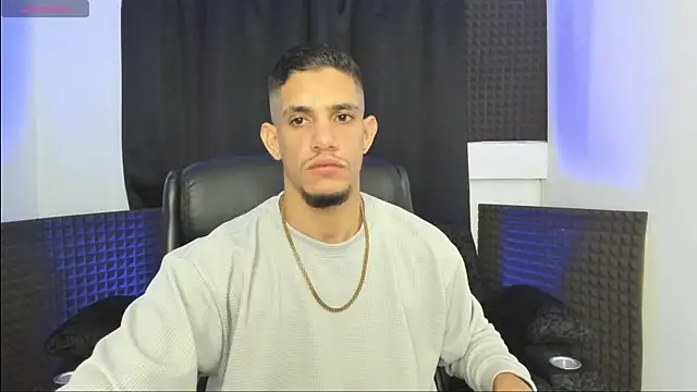 jhonnysnow17 online show from June 2026 03:56:01 AM