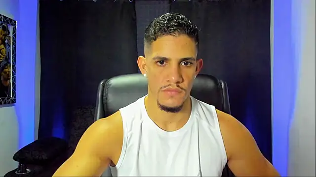 jhonnysnow17 online show from November 2025 11:49:01 PM