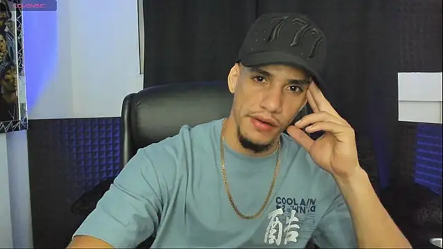 jhonnysnow17 online show from May 2026 02:42:01 AM