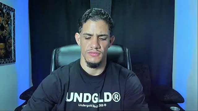 jhonnysnow17 online show from February 2026 03:31:02 AM