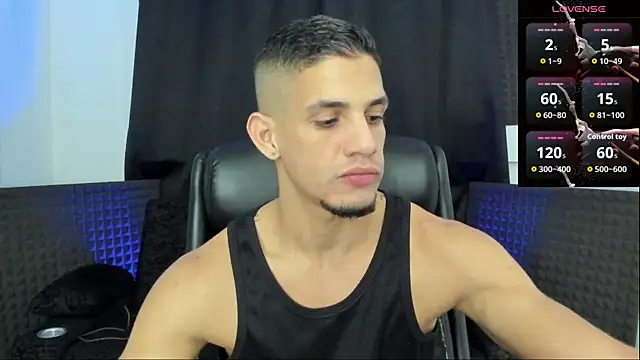 jhonnysnow17 online show from July 2026 05:53:01 AM