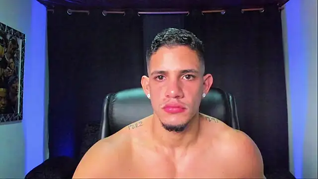 jhonnysnow17 online show from October 2025 06:26:01 PM