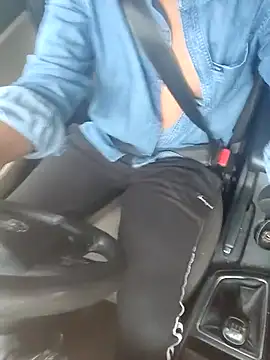 Snapshot of ThaathaKazhappan chatting on October 2025 01:07:02 AM ThaathaKazhappan online show from October 2025 01:07:02 AM