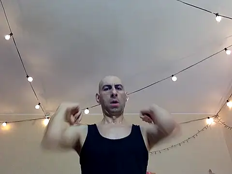 HandsomeAlfie online show from September 2025 02:43:02 AM