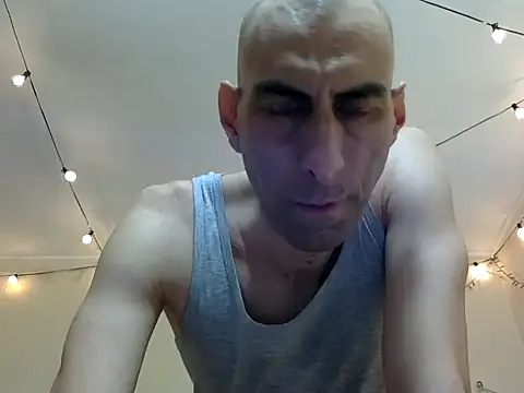 HandsomeAlfie online show from October 2025 02:35:01 AM