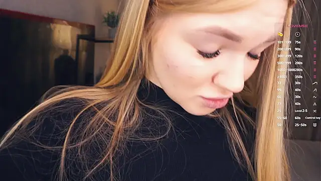EllenReeves online show from October 2025 06:25:01 AM