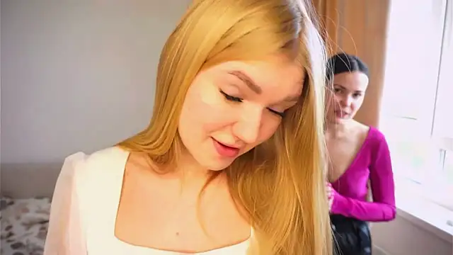 EllenReeves online show from June 2026 06:24:01 AM