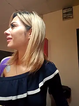 TiffanyMaze online show from March 2026 06:50:02 AM