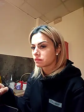 TiffanyMaze online show from March 2026 07:12:02 AM