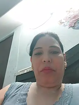 Snapshot of Poojabhabi101 chatting on June 2026 06:24:01 AM Poojabhabi101 online show from June 2026 06:24:01 AM