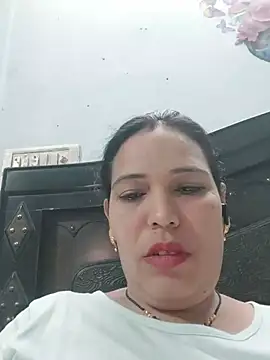 Snapshot of Poojabhabi101 chatting on July 2026 05:36:01 AM Poojabhabi101 online show from July 2026 05:36:01 AM