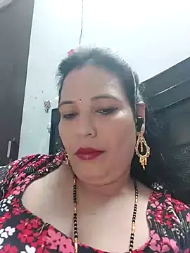 Snapshot of Poojabhabi101 chatting on October 2025 06:58:01 AM Poojabhabi101 online show from October 2025 06:58:01 AM