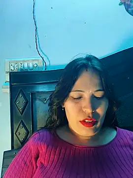 Snapshot of Poojabhabi101 chatting on January 2026 06:39:02 AM Poojabhabi101 online show from January 2026 06:39:02 AM