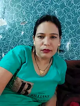 Snapshot of Poojabhabi101 chatting on September 2025 05:57:02 PM Poojabhabi101 online show from September 2025 05:57:02 PM