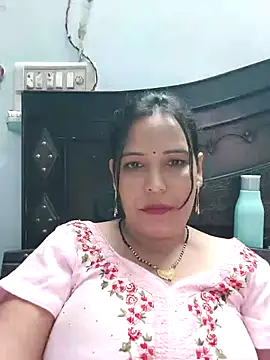 Snapshot of Poojabhabi101 chatting on September 2025 05:44:01 PM Poojabhabi101 online show from September 2025 05:44:01 PM