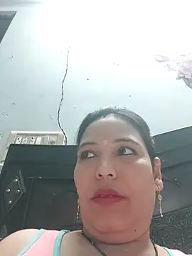 Poojabhabi101 online show from April 2026 05:33:01 AM