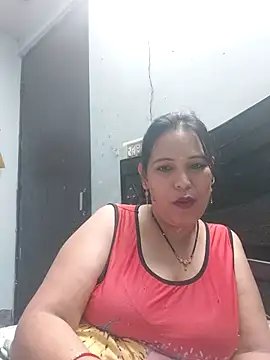 Poojabhabi101 online show from May 2026 05:11:01 AM