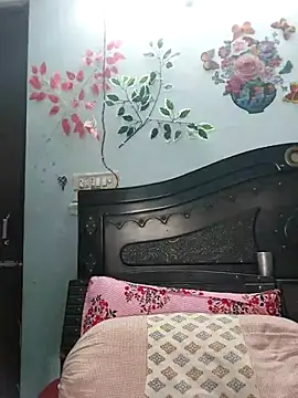 Snapshot of Poojabhabi101 chatting on December 2025 05:28:01 AM Poojabhabi101 online show from December 2025 05:28:01 AM