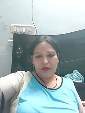 Poojabhabi101 online show from April 2026 08:21:02 AM