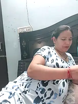 Poojabhabi101 online show from May 2026 05:11:02 AM