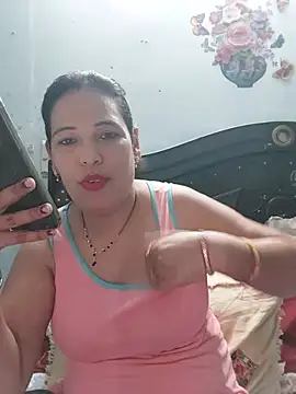 Snapshot of Poojabhabi101 chatting on July 2026 05:25:01 AM Poojabhabi101 online show from July 2026 05:25:01 AM