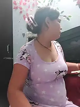 Snapshot of Poojabhabi101 chatting on November 2025 07:56:02 AM Poojabhabi101 online show from November 2025 07:56:02 AM