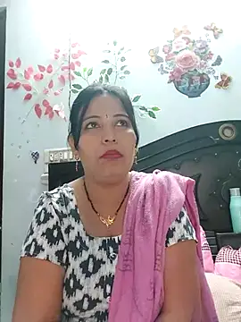 Snapshot of Poojabhabi101 chatting on November 2025 05:55:01 AM Poojabhabi101 online show from November 2025 05:55:01 AM