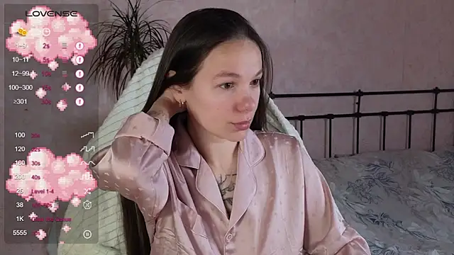 lil luna x online show from May 2026 03:33:02 AM