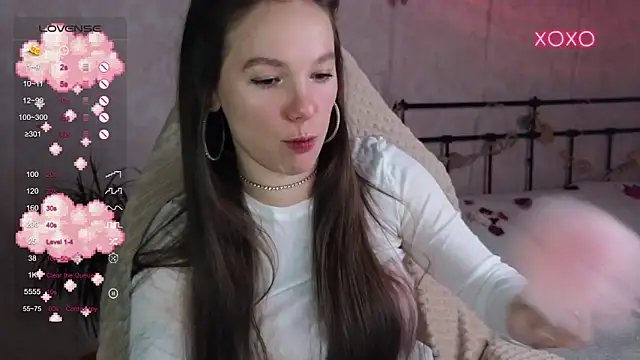 lil luna x online show from February 2026 03:12:02 PM