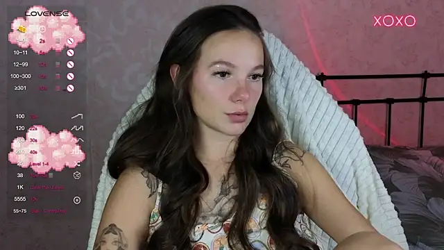 lil luna x online show from September 2025 09:07:01 PM