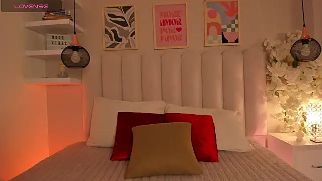 Snapshot of cute__cherry_ chatting on February 2026 09:36:01 PM cute cherry online show from February 2026 09:36:01 PM