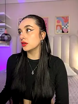 cute  cherry  online show from November 2025 10:52:02 PM