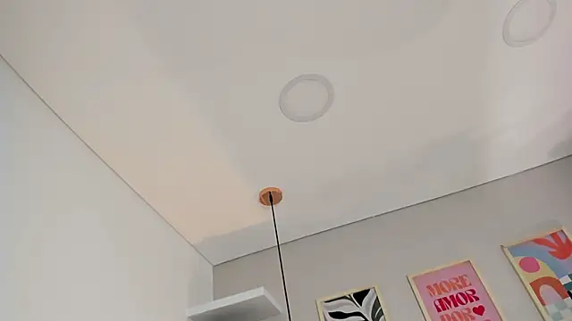 cute  cherry  online show from December 2025 08:47:01 PM