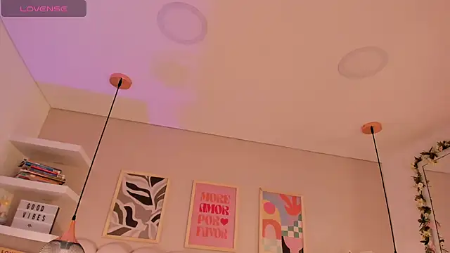 cute  cherry  online show from November 2025 07:28:02 PM