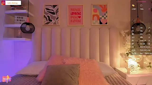 cute  cherry  online show from December 2025 08:39:01 PM