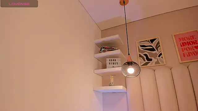 cute  cherry  online show from November 2025 08:20:02 PM