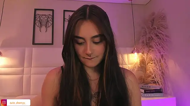 cute  cherry  online show from May 2026 04:18:01 AM