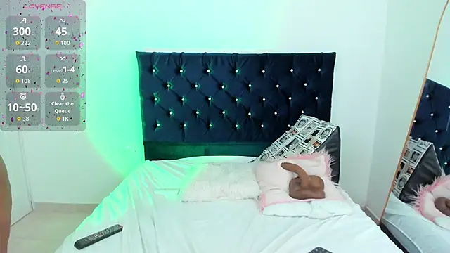 Alessia kaun online show from November 2025 01:12:01 AM