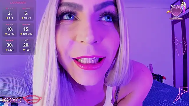 AlejandraDangerGirl online show from October 2025 04:19:02 PM