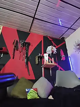 mal x online show from October 2025 09:41:01 AM