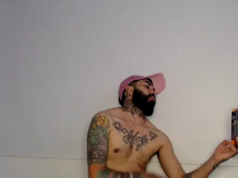 Snapshot of transgenderboy chatting on May 2026 01:57:16 AM transgenderboy online show from May 2026 01:57:16 AM