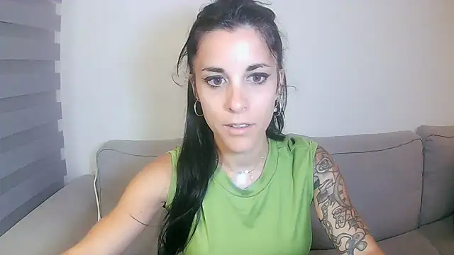 secretoeternoo online show from June 2026 10:40:02 PM